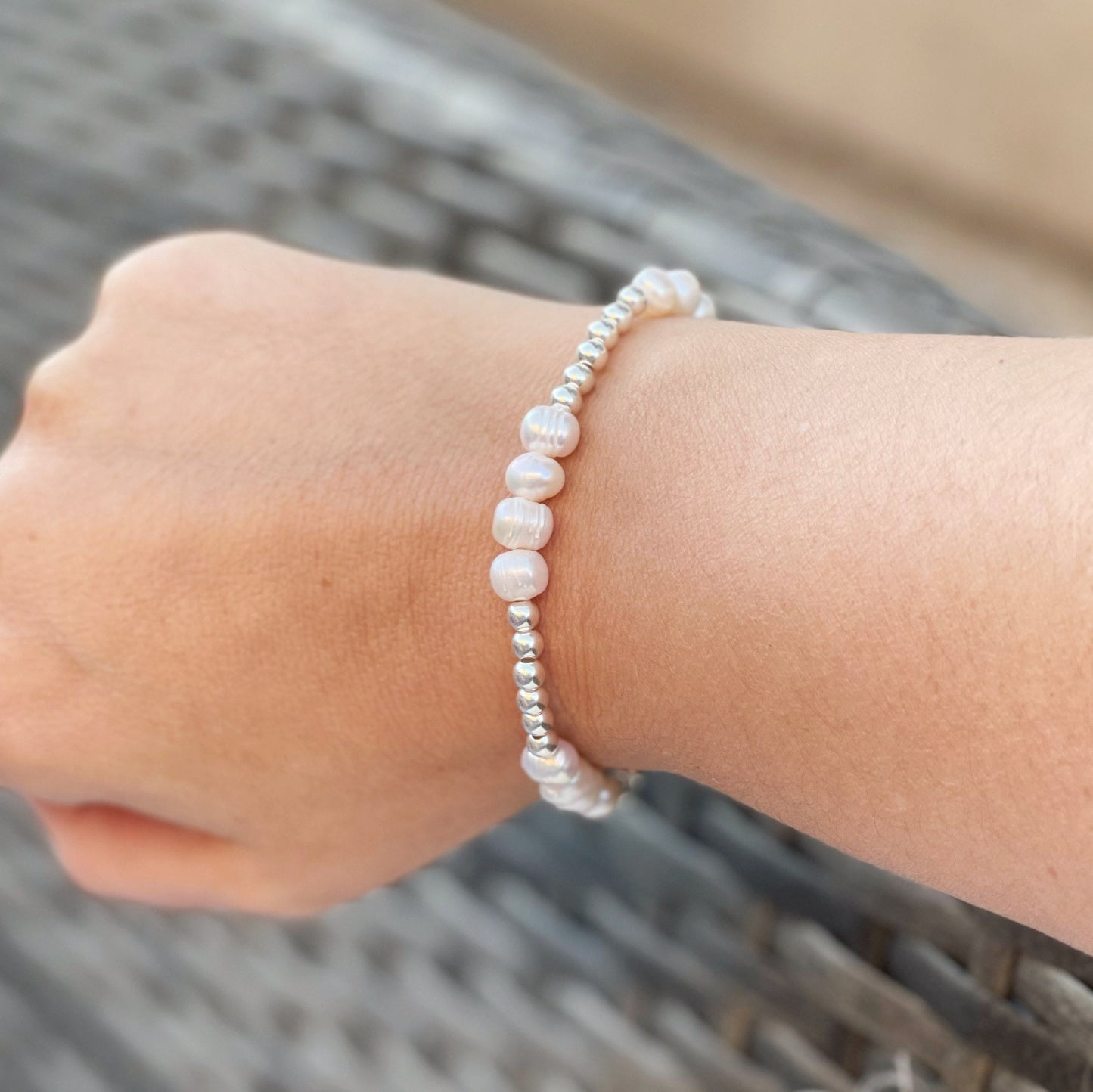Bridal bracelet, simple pearl bridal bracelet, wedding bracelet, freshwater pearl jewellery, sterling silver bracelet, bridal accessories
