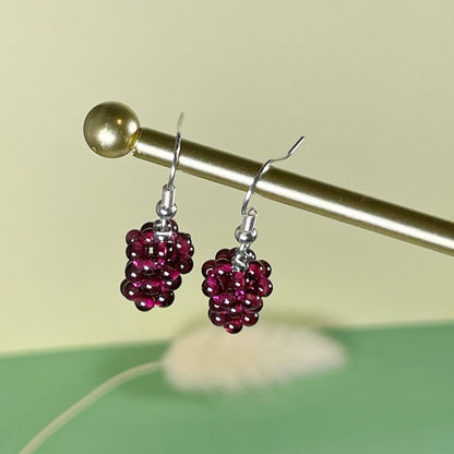 Beaded Grape earrings, Fruit earrings, Burgundy beaded earrings, wine lovers gift, beaded earrings, food earrings, autumn jewellery