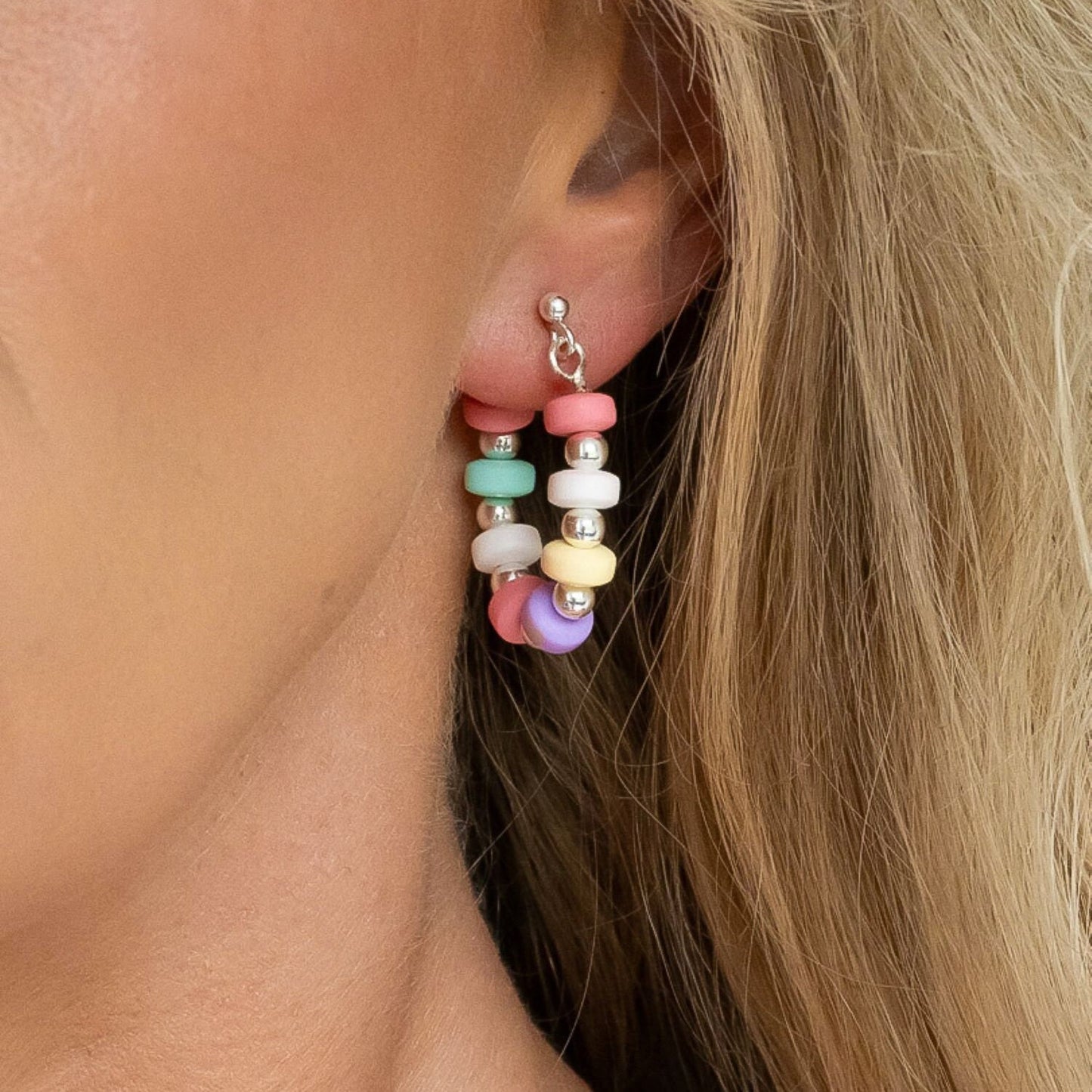 Pastel huggie hoop earrings, Candy resin hoop earrings, Resin silver hoop earrings, silver hoop earrings, sweetie hoop earrings,