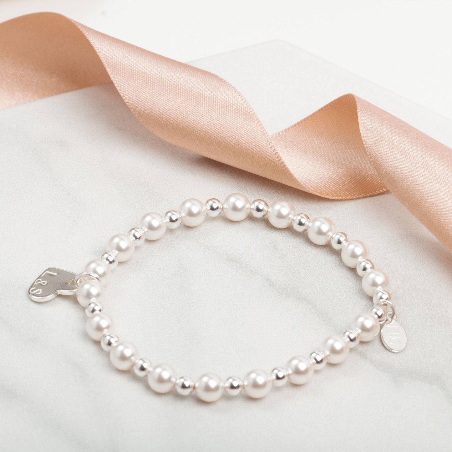 Personalised Swarovski pearl bridal bracelet, gift for bride, bridesmaids, flower girl, First Holy Communion, Confirmation